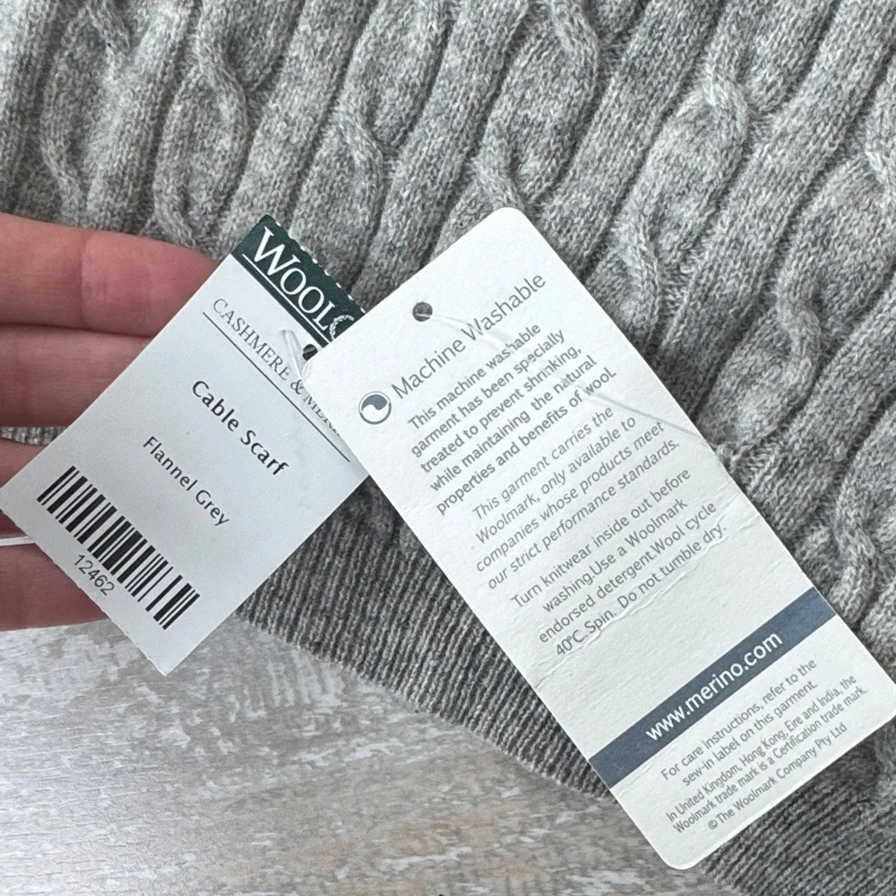 NEW WOOLOVERS Cashmere & Merino Cable Scarf Flannel Grey